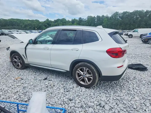 5UXTR9C57KLP97121 2019 BMW X3 - Image 2
