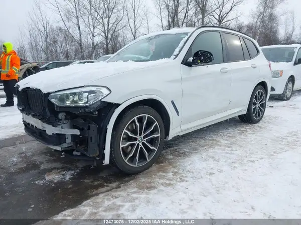 5UXTR9C57KLR03258 2019 BMW X3 - Image 2
