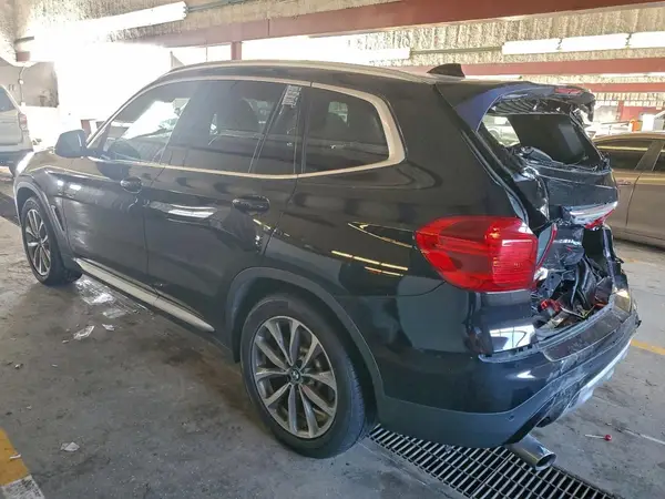 5UXTR9C57KLR04796 2019 BMW X3 - Image 2