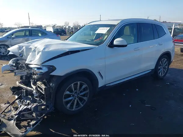 5UXTR9C57KLR07049 2019 BMW X3 - Image 2