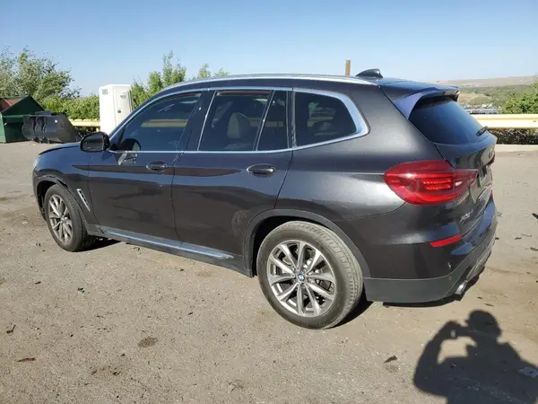 5UXTR9C57KLR09528 2019 BMW X3 - Image 2