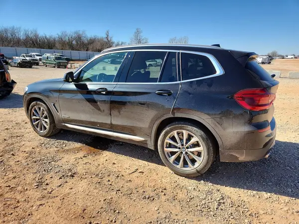 5UXTR9C58JLC73722 2018 BMW X3 - Image 2