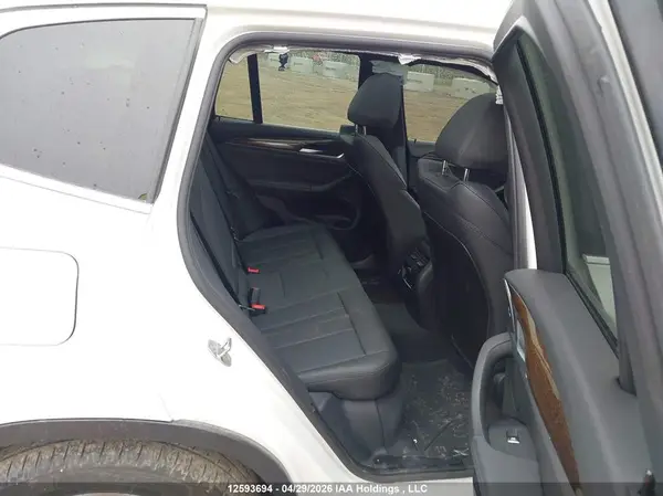 5UXTR9C58JLC79942 2018 BMW X3 - Image 8