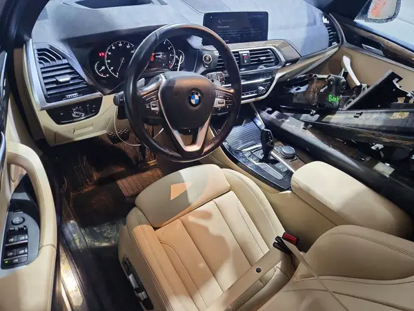 5UXTR9C58JLC80444 2018 BMW X3 - Image 8