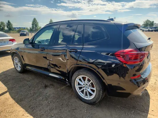 5UXTR9C58JLC80461 2018 BMW X3 - Image 2