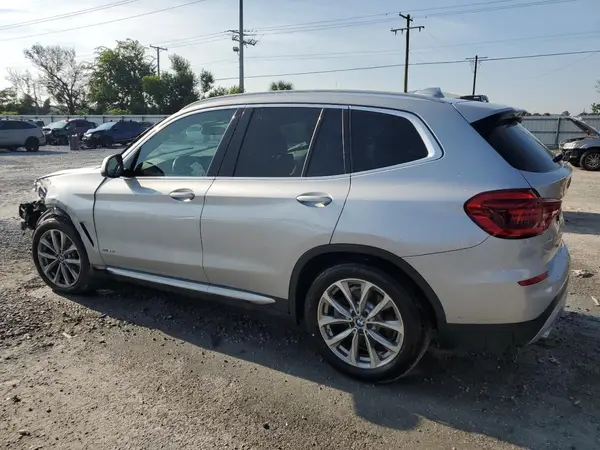 5UXTR9C58JLD60522 2018 BMW X3 - Image 2