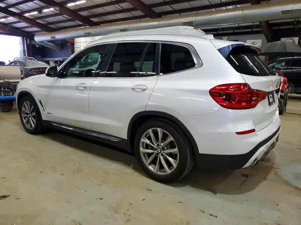 5UXTR9C58JLD60570 2018 BMW X3 - Image 2