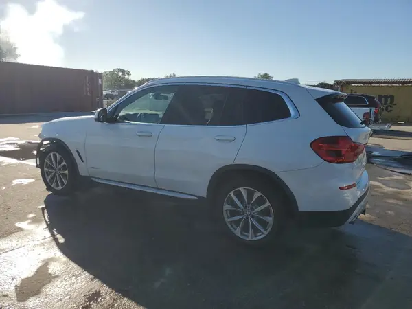5UXTR9C58JLD62660 2018 BMW X3 - Image 2