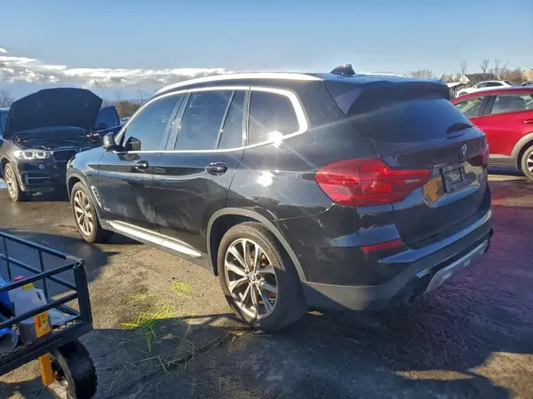 5UXTR9C58JLD63503 2018 BMW X3 - Image 2