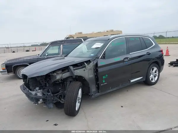 5UXTR9C58JLD65297 2018 BMW X3 - Image 2