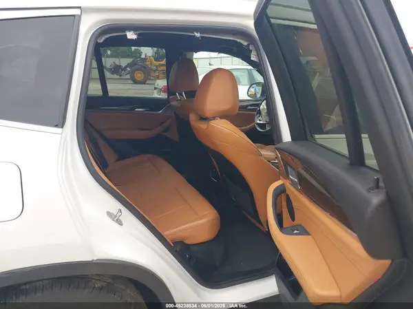 5UXTR9C58JLD65882 2018 BMW X3 - Image 8
