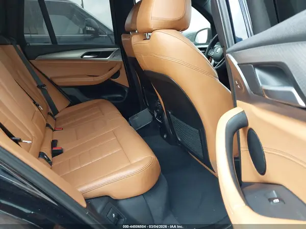 5UXTR9C58JLD65915 2018 BMW X3 - Image 8