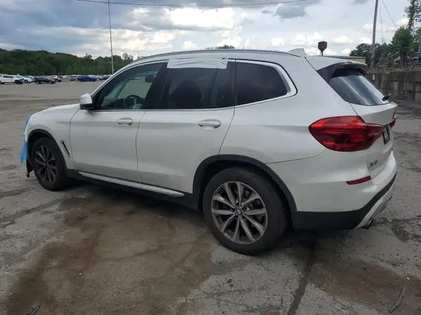 5UXTR9C58JLD67616 2018 BMW X3 - Image 2