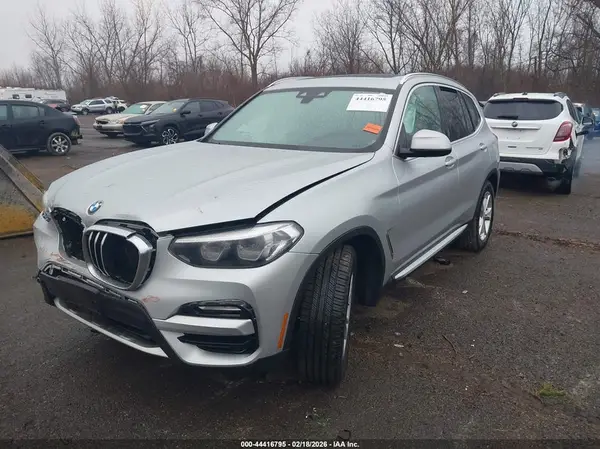 5UXTR9C58JLD67809 2018 BMW X3 - Image 2