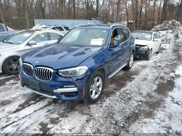 5UXTR9C58JLD72654 2018 BMW X3 - Image 2