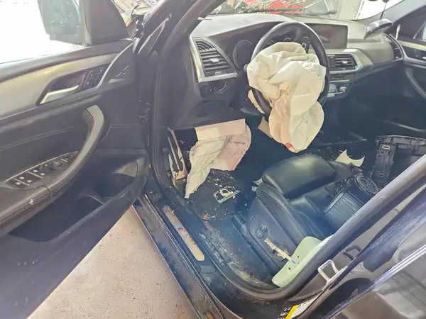 5UXTR9C58JLD74341 2018 BMW X3 - Image 8
