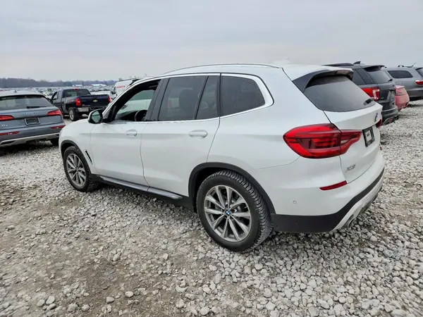 5UXTR9C58JLD74386 2018 BMW X3 - Image 2