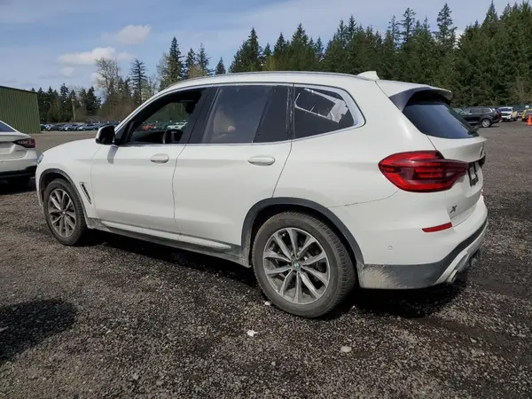 5UXTR9C58JLD74632 2018 BMW X3 - Image 2