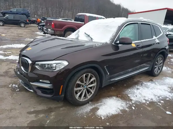 5UXTR9C58KLD95434 2019 BMW X3 - Image 2