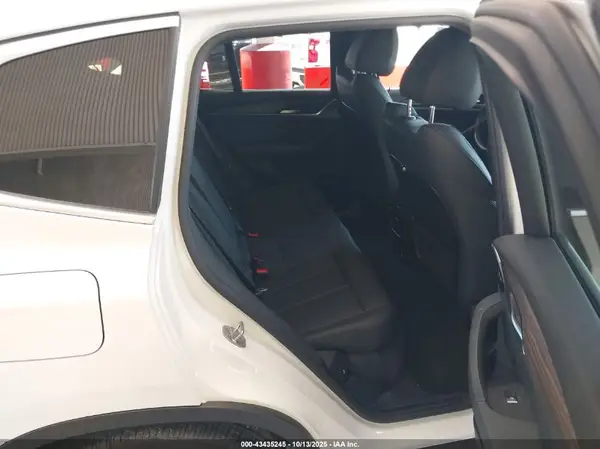 5UXTR9C58KLE12409 2019 BMW X3 - Image 8