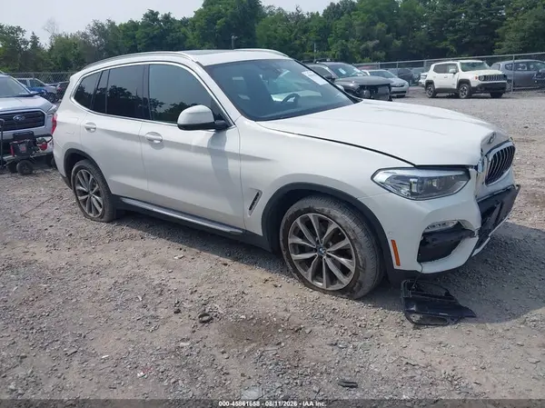 5UXTR9C58KLE13026 2019 BMW X3 - Image 1