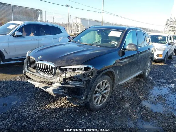 5UXTR9C58KLE17481 2019 BMW X3 - Image 2