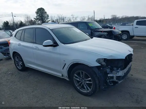 5UXTR9C58KLE17836 2019 BMW X3 - Image 1