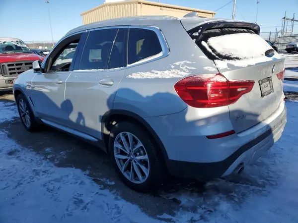 5UXTR9C58KLE20025 2019 BMW X3 - Image 2