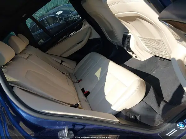 5UXTR9C58KLP83745 2019 BMW X3 - Image 8