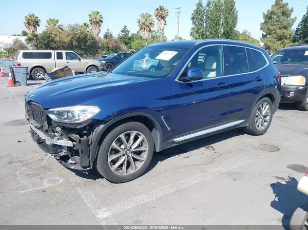 5UXTR9C58KLP86046 2019 BMW X3 - Image 2
