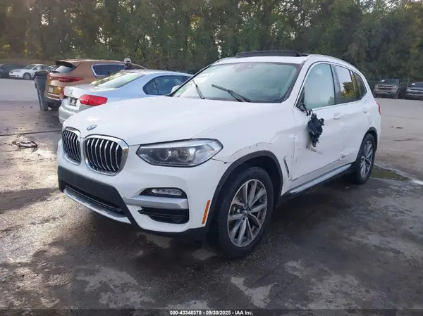 5UXTR9C58KLP90792 2019 BMW X3 - Image 2