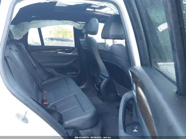 5UXTR9C58KLP90792 2019 BMW X3 - Image 8