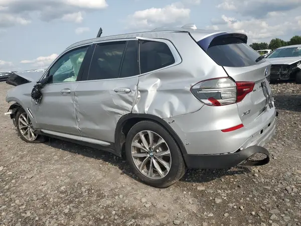 5UXTR9C58KLR08839 2019 BMW X3 - Image 2