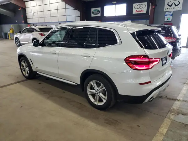 5UXTR9C59JLC74054 2018 BMW X3 - Image 2