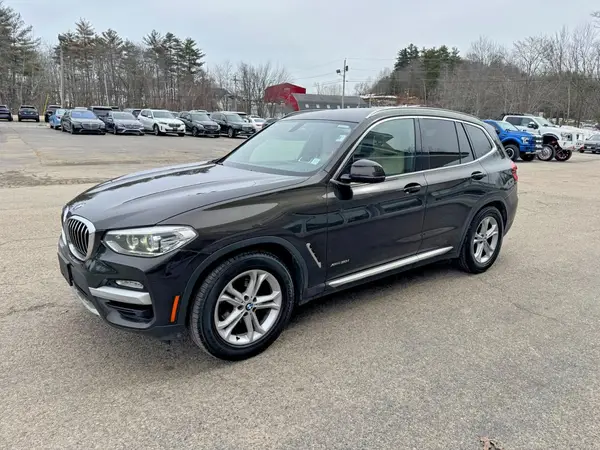 5UXTR9C59JLC75432 2018 BMW X3 - Image 2
