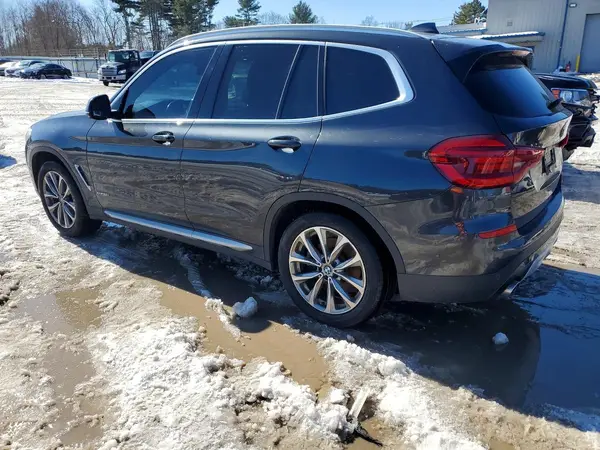 5UXTR9C59JLC77567 2018 BMW X3 - Image 2