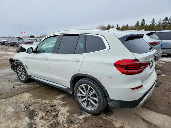 5UXTR9C59JLC80761 2018 BMW X3 - Image 2