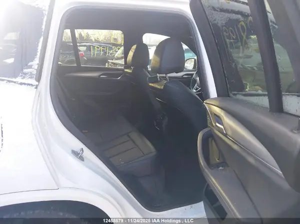 5UXTR9C59JLC81991 2018 BMW X3 - Image 8