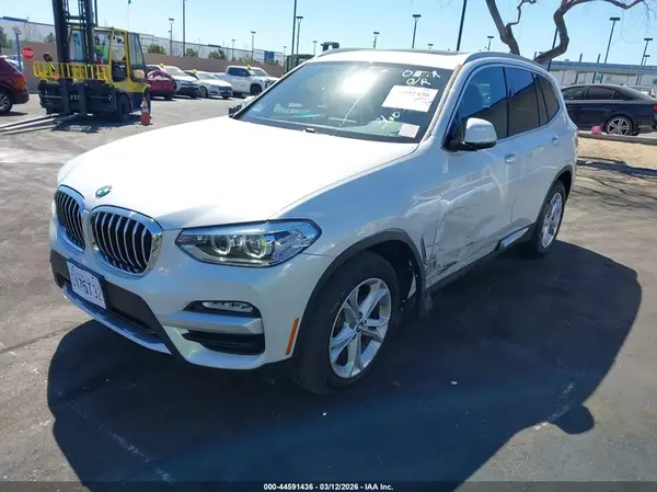 5UXTR9C59JLD56950 2018 BMW X3 - Image 2