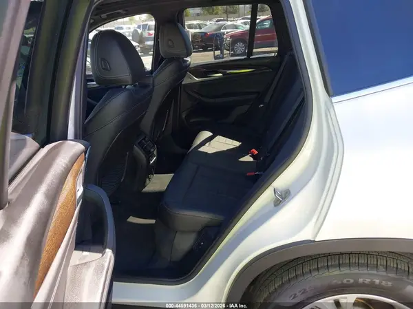 5UXTR9C59JLD56950 2018 BMW X3 - Image 8