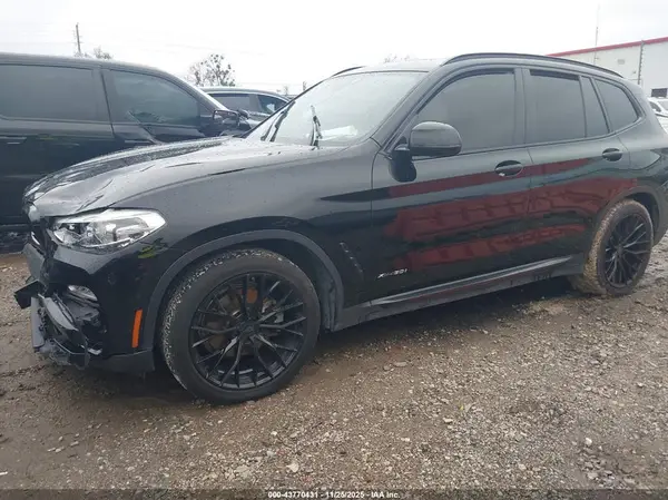 5UXTR9C59JLD57080 2018 BMW X3 - Image 2
