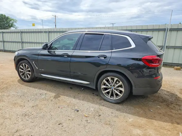 5UXTR9C59JLD57998 2018 BMW X3 - Image 2