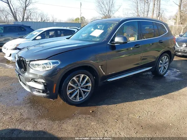 5UXTR9C59JLD60979 2018 BMW X3 - Image 2