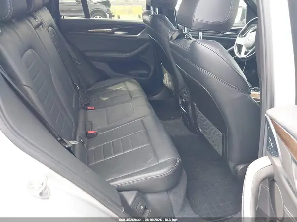5UXTR9C59JLD61730 2018 BMW X3 - Image 8