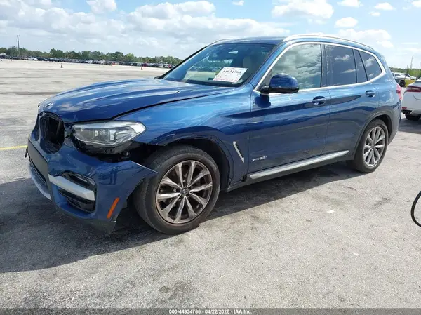 5UXTR9C59JLD63638 2018 BMW X3 - Image 2