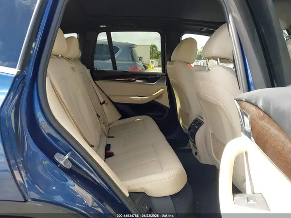 5UXTR9C59JLD63638 2018 BMW X3 - Image 8
