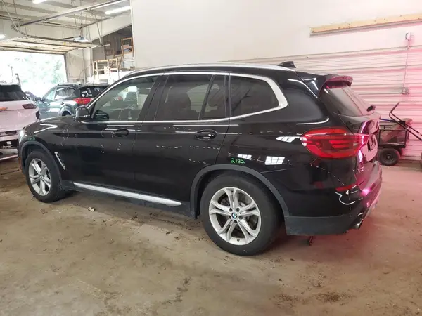 5UXTR9C59JLD69858 2018 BMW X3 - Image 2