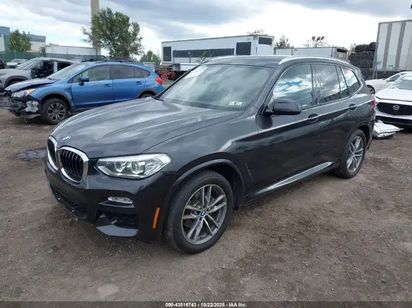 5UXTR9C59JLD70380 2018 BMW X3 - Image 2