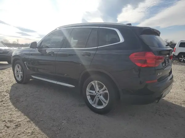 5UXTR9C59JLD70623 2018 BMW X3 - Image 2