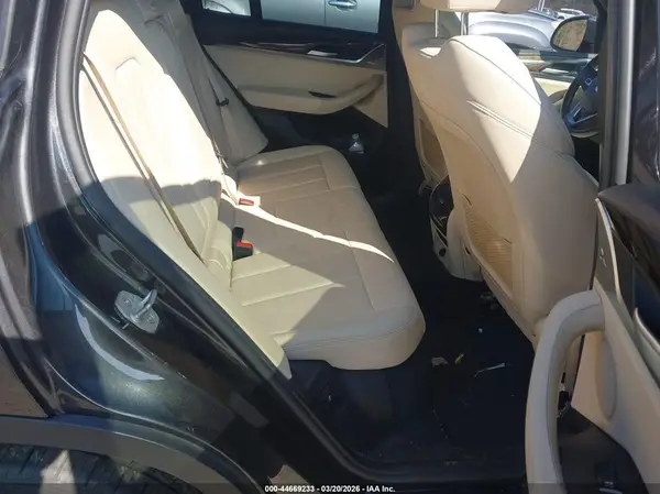 5UXTR9C59JLD74445 2018 BMW X3 - Image 8